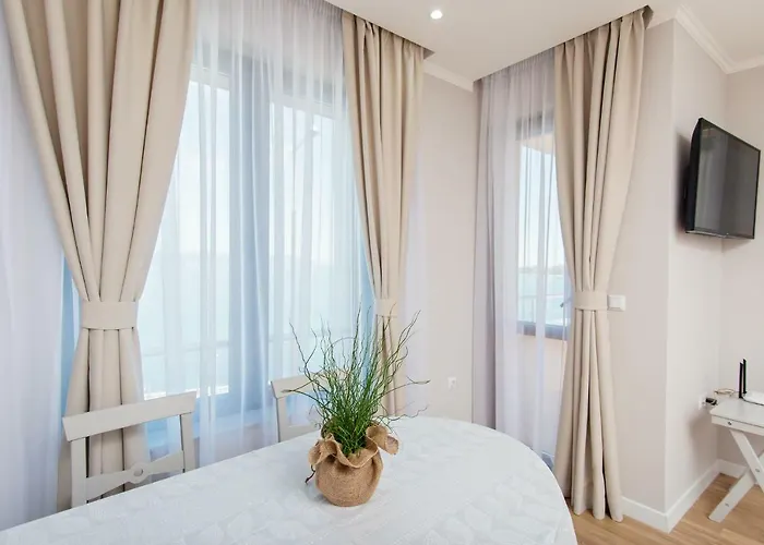 Apartment Mary Homes *